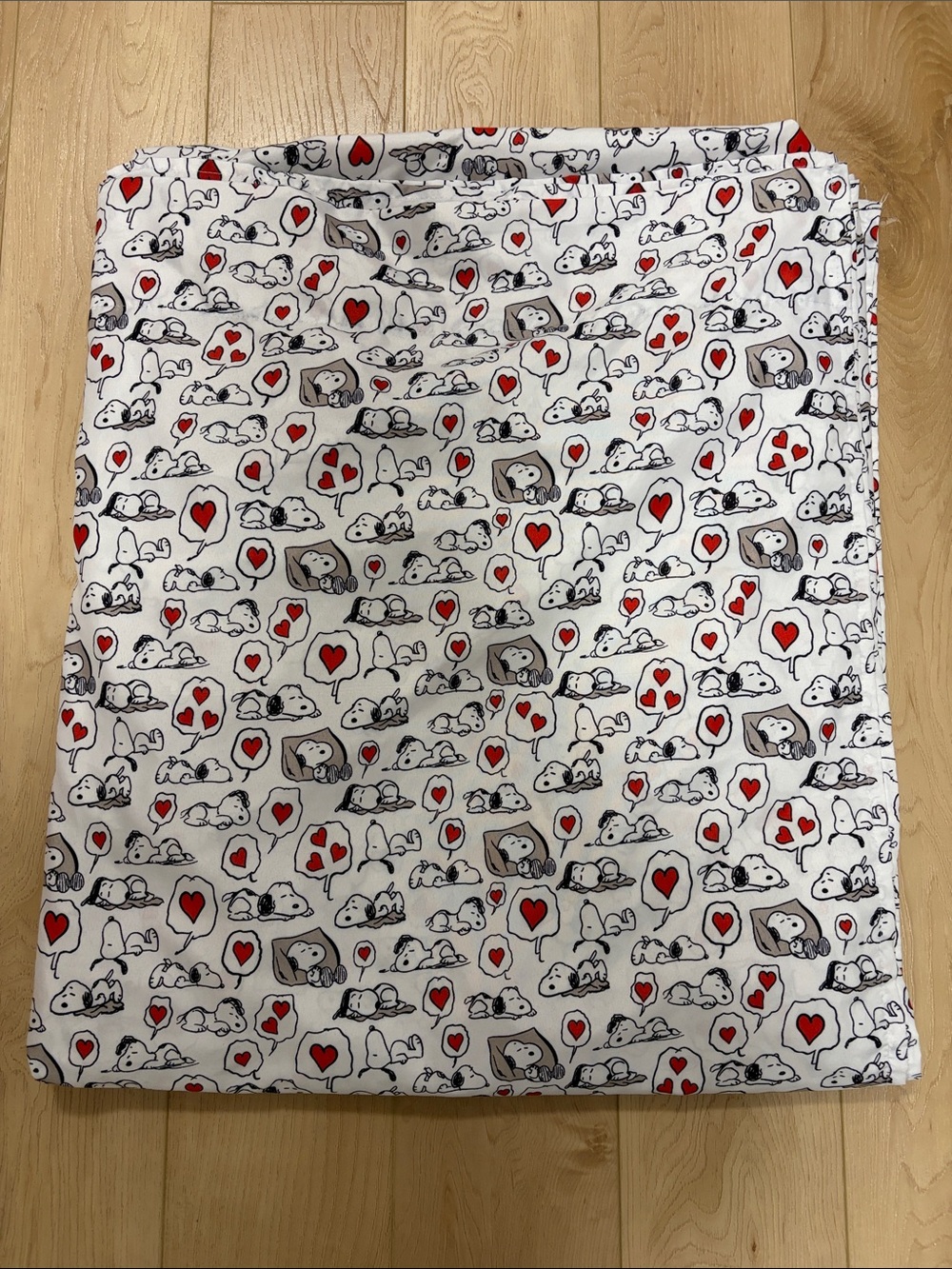 Berkshire Peanuts Snoopy Love Themed Full/Double Flat Sheet